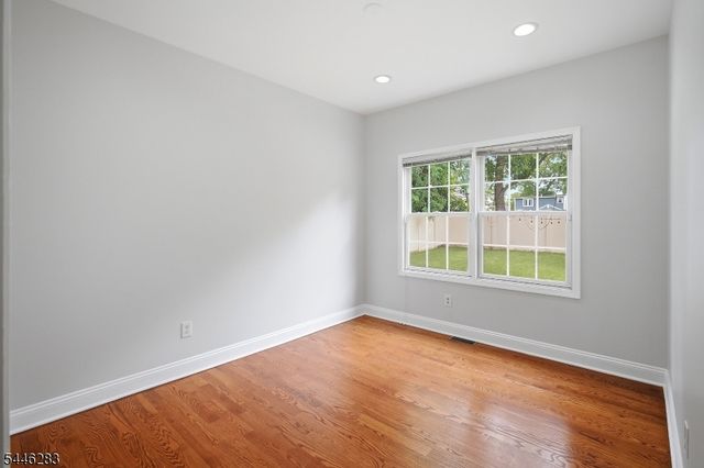9 Trista Way, South Plainfield Boro, NJ 07080