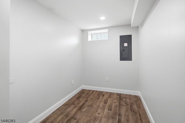9 Trista Way, South Plainfield Boro, NJ 07080