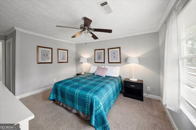 2899 Hall Drive SE, Smyrna, GA 30082