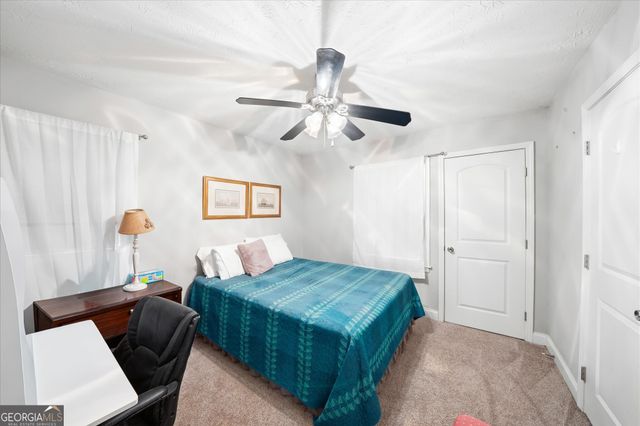 2899 Hall Drive SE, Smyrna, GA 30082