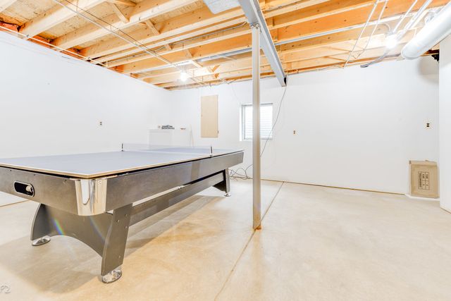 579 Rebecca Lane, Bolingbrook, IL 60440