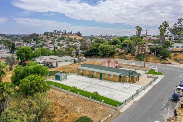 6860 Madrone Avenue, San Diego, CA 92114