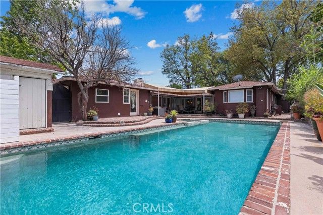 13405 Tiara Street, Los Angeles, CA 91401