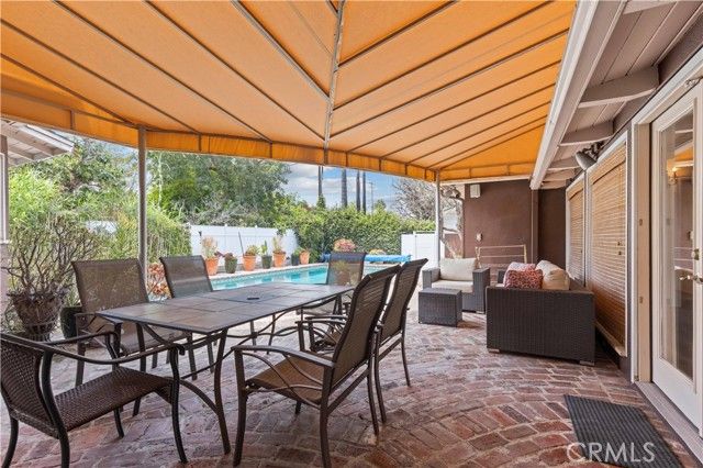 13405 Tiara Street, Los Angeles, CA 91401