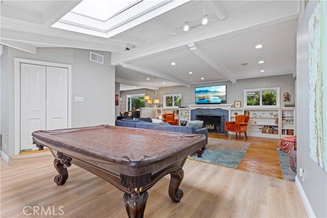 13405 Tiara Street, Los Angeles, CA 91401