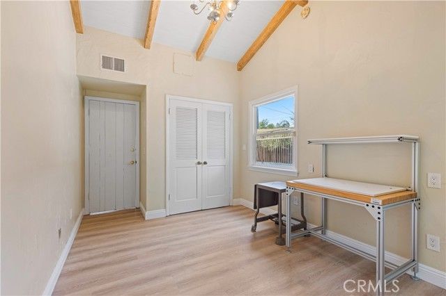 13405 Tiara Street, Los Angeles, CA 91401