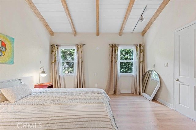 13405 Tiara Street, Los Angeles, CA 91401