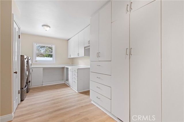 13405 Tiara Street, Los Angeles, CA 91401