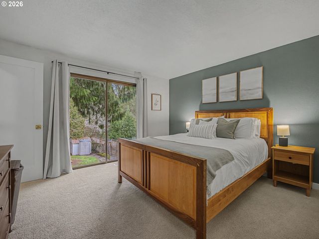 4355 Se 10TH Dr, Gresham, OR 97080