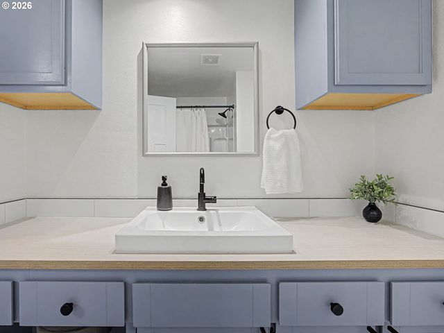 4355 Se 10TH Dr, Gresham, OR 97080