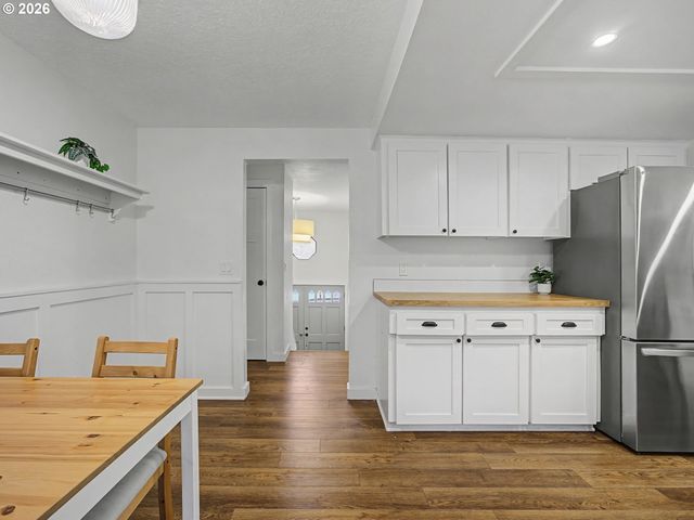 4355 Se 10TH Dr, Gresham, OR 97080