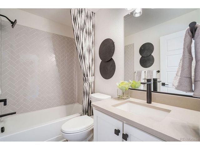 1980 S Holly St 1, Denver, CO 80222