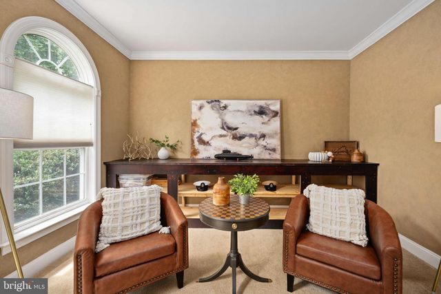 564 GENTLE BREEZE CIR, Fredericksburg, VA 22406