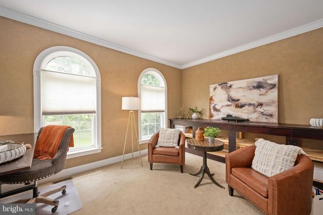 564 GENTLE BREEZE CIR, Fredericksburg, VA 22406