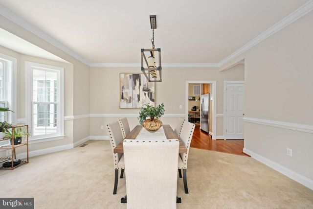 564 GENTLE BREEZE CIR, Fredericksburg, VA 22406