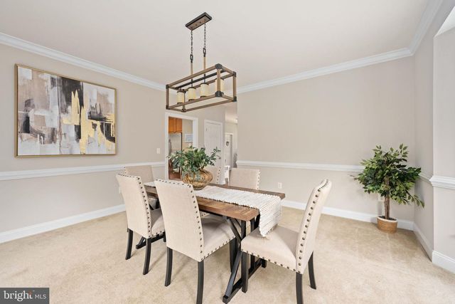 564 GENTLE BREEZE CIR, Fredericksburg, VA 22406