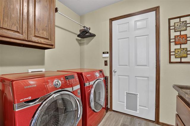 300 Crossland Court, Edmond, OK 73003