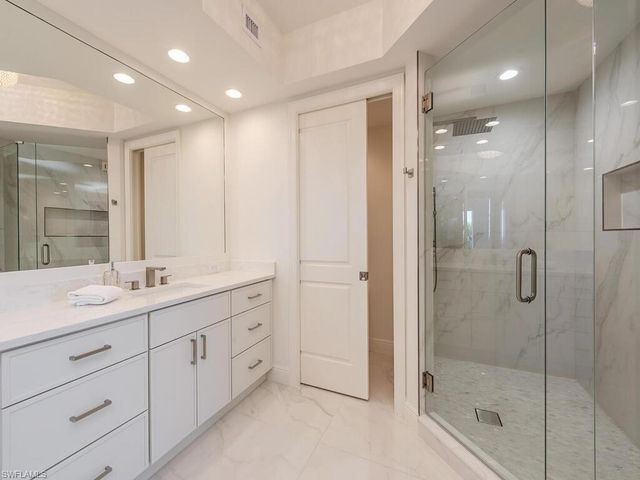 23850 Via Italia CIR # 403, Bonita Springs, FL 34134