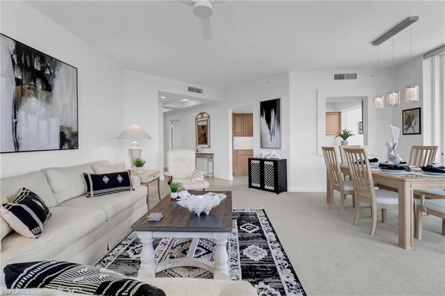 4255 Gulf Shore BLVD N # 201, Naples, FL 34103