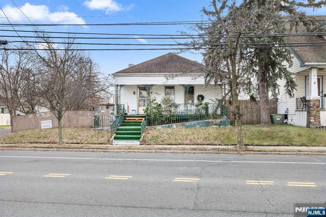 37 Raritan Road, Linden, NJ 07036