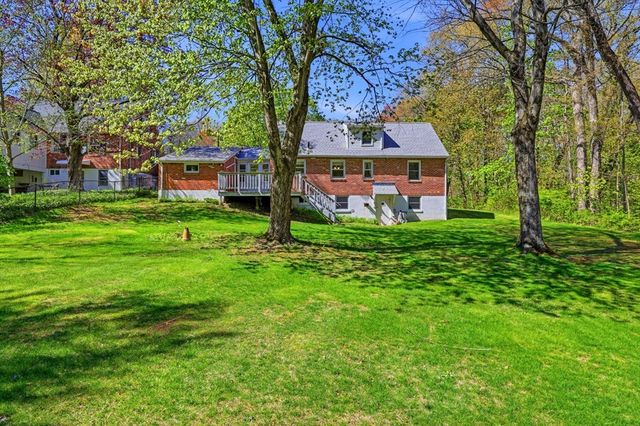 98 Clarence St, West Springfield, MA 01089