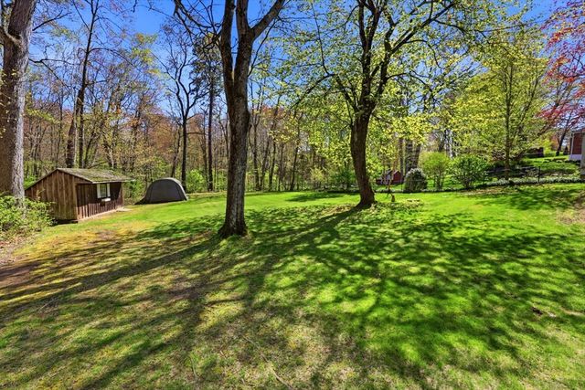 98 Clarence St, West Springfield, MA 01089