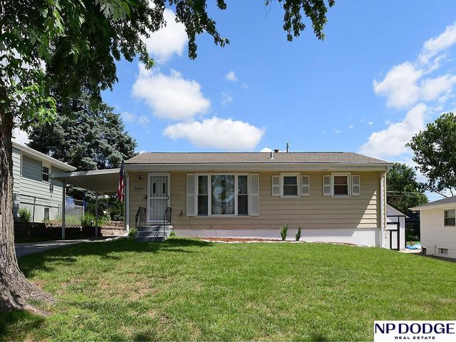9422 Meredith Avenue, Omaha, NE 68134