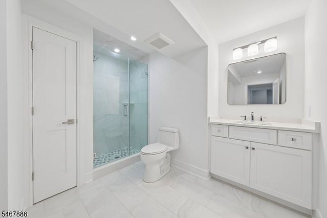 354 Beaufort Ave, Livingston Twp., NJ 07039