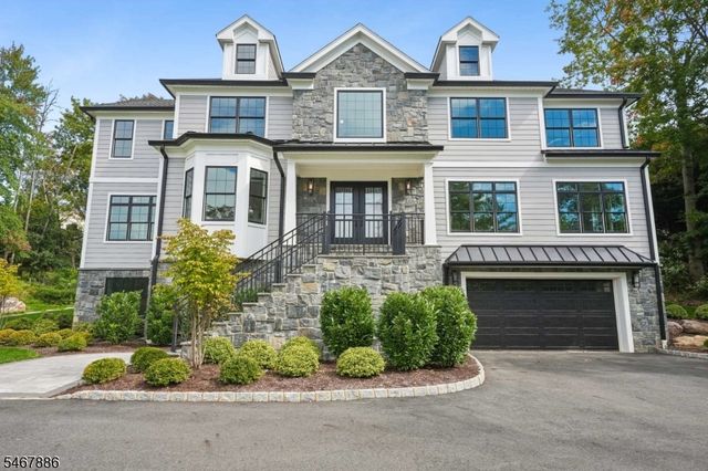 354 Beaufort Ave, Livingston Twp., NJ 07039