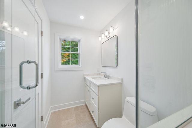 354 Beaufort Ave, Livingston Twp., NJ 07039