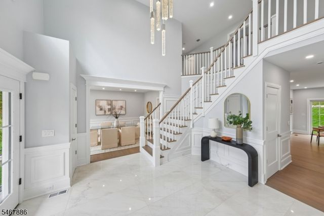 354 Beaufort Ave, Livingston Twp., NJ 07039