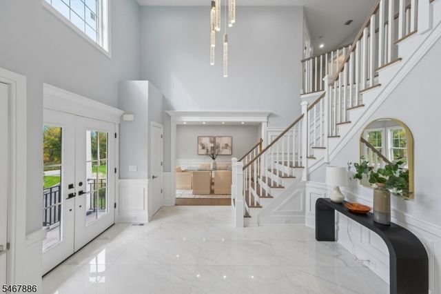 354 Beaufort Ave, Livingston Twp., NJ 07039