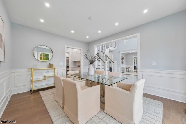 354 Beaufort Ave, Livingston Twp., NJ 07039