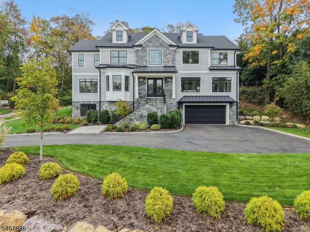 354 Beaufort Ave, Livingston Twp., NJ 07039 — photo 3