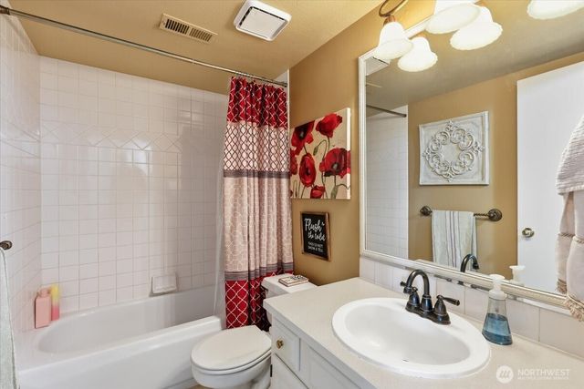 6011 S Julia Court, Spokane, WA 99223