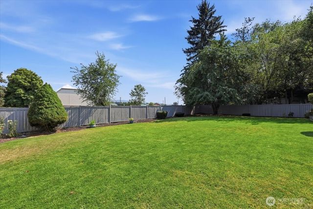 6011 S Julia Court, Spokane, WA 99223