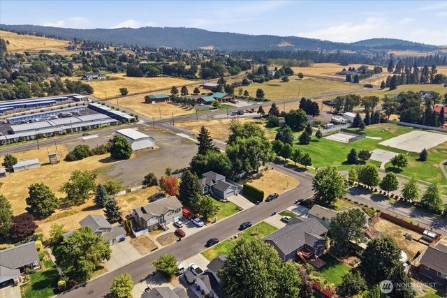 6011 S Julia Court, Spokane, WA 99223