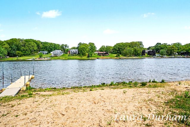 6312 Silver Lake Drive, Saugatuck, MI 49453