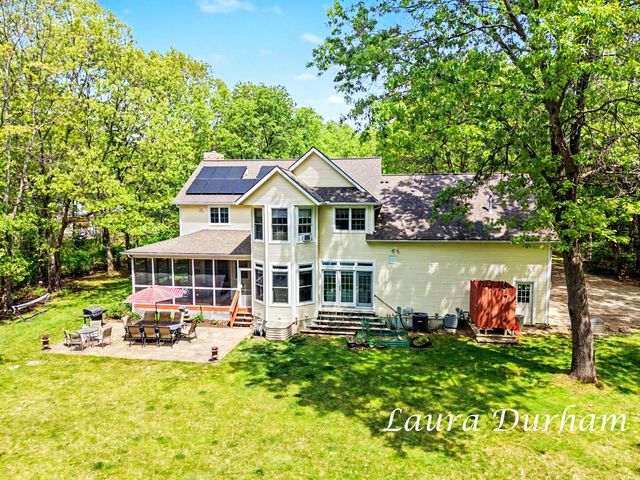 6312 Silver Lake Drive, Saugatuck, MI 49453
