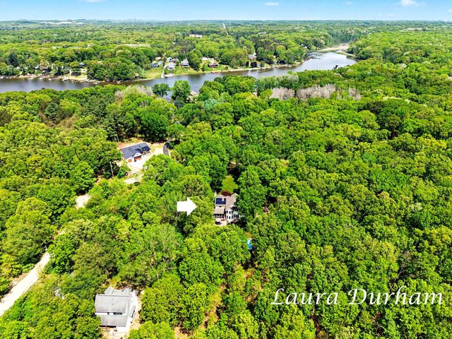6312 Silver Lake Drive, Saugatuck, MI 49453