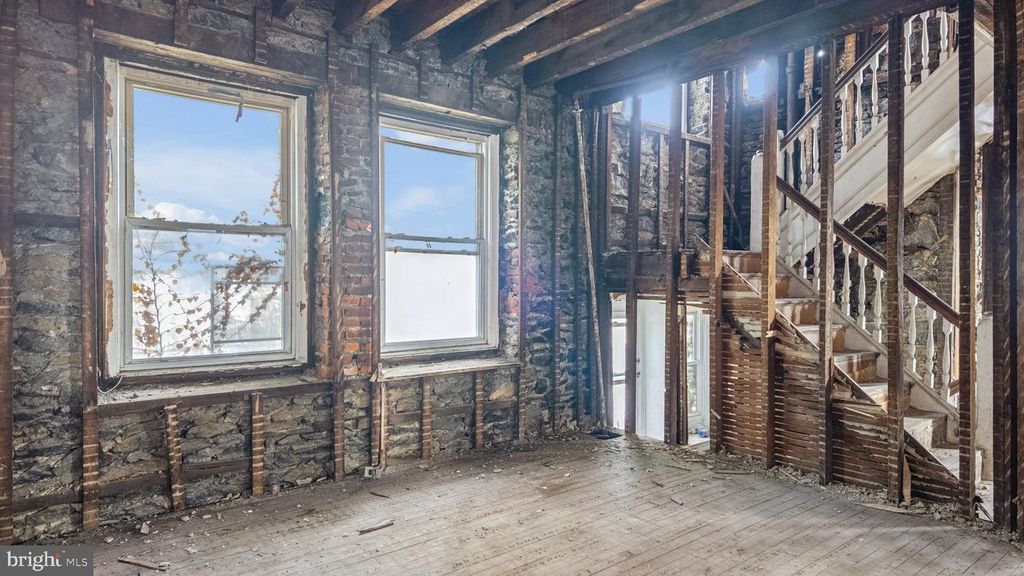 824 N 63RD ST, Philadelphia, PA 19151 — photo 4