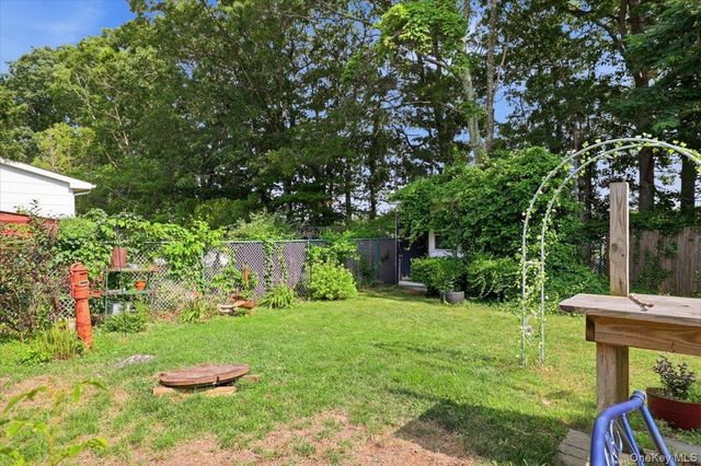 38 Appel Drive E, Shirley, NY 11967