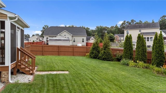 10606 Ethens Point Ct, Chesterfield, VA 23831