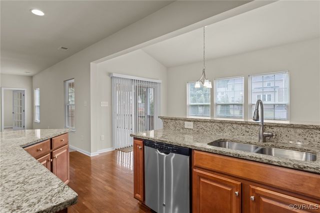 10606 Ethens Point Ct, Chesterfield, VA 23831
