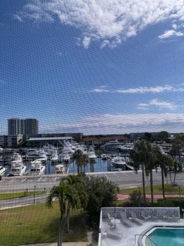 907 Marina Drive 402, North Palm Beach, FL 33408