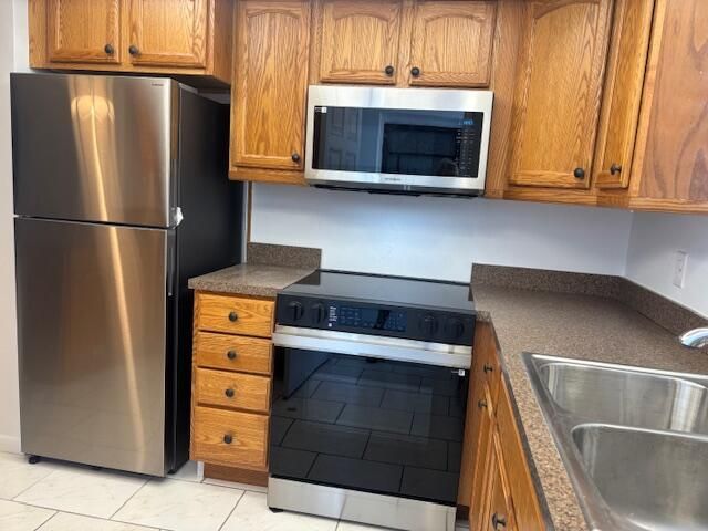 907 Marina Drive 402, North Palm Beach, FL 33408