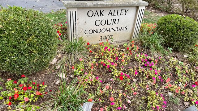 3407 Oak Alley Court, Unit 203, Toledo, OH 43606