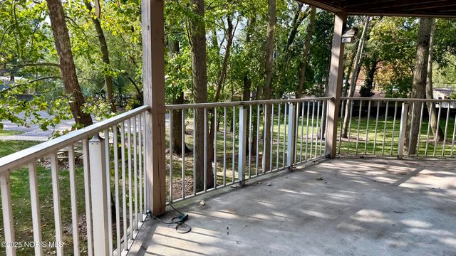 3407 Oak Alley Court, Unit 203, Toledo, OH 43606