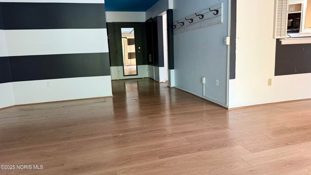 3407 Oak Alley Court, Unit 203, Toledo, OH 43606