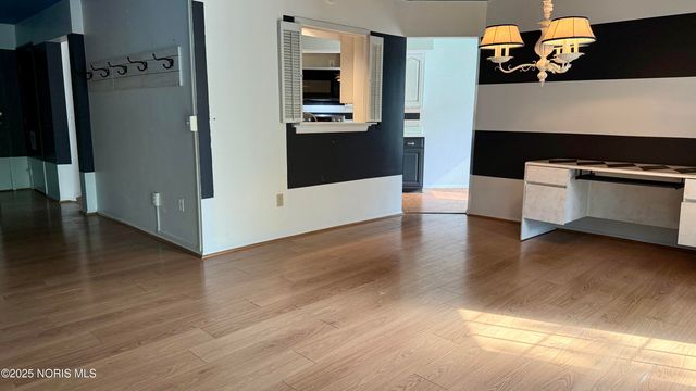 3407 Oak Alley Court, Unit 203, Toledo, OH 43606